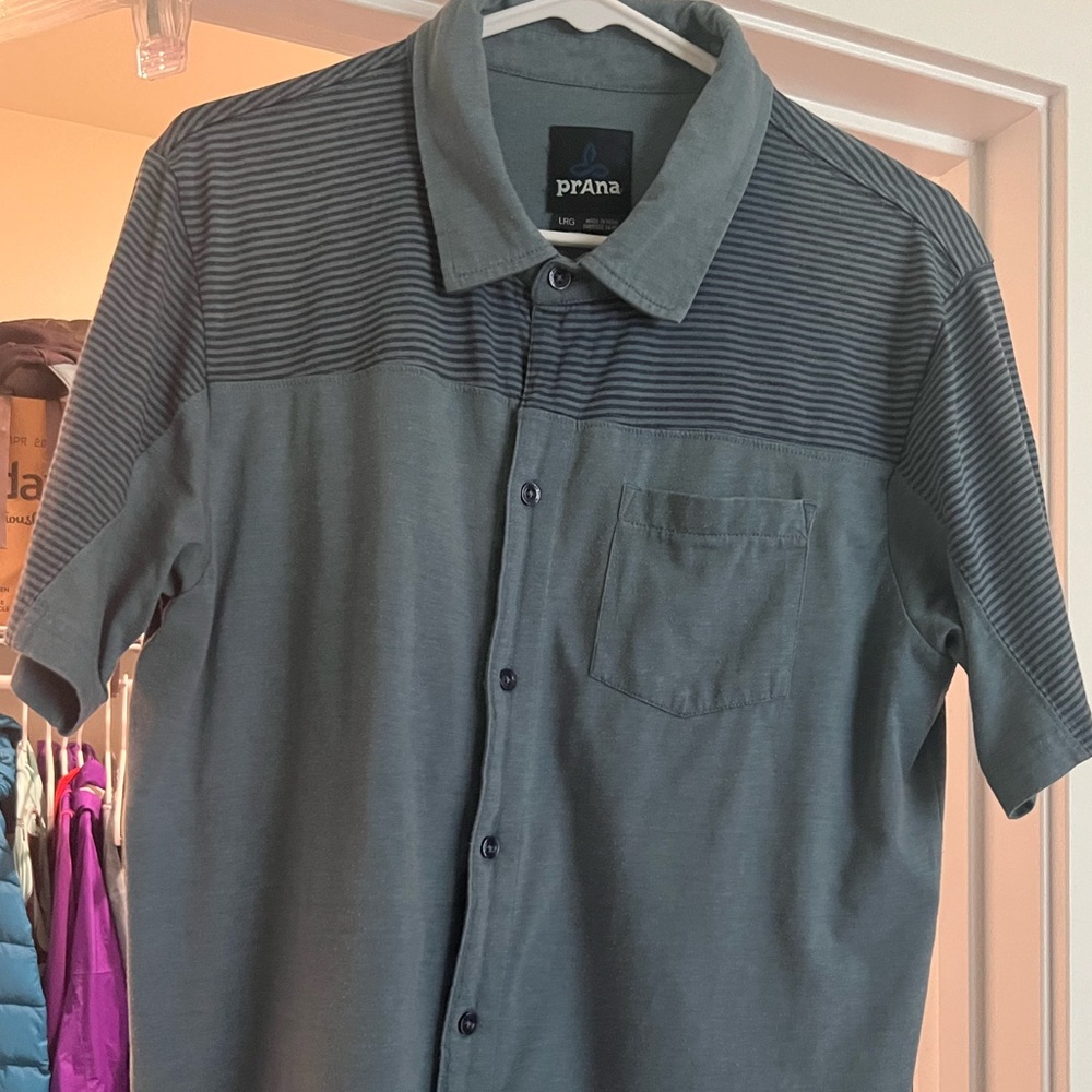 PrAna Mens button up Polo L